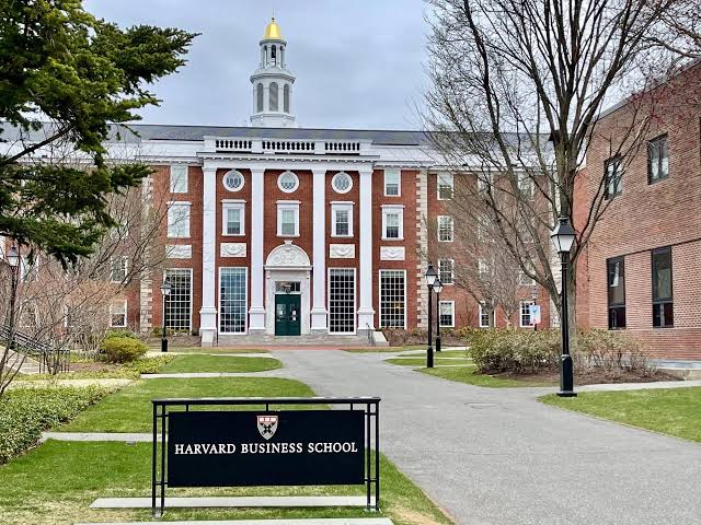 Harvard Business School (HBS)